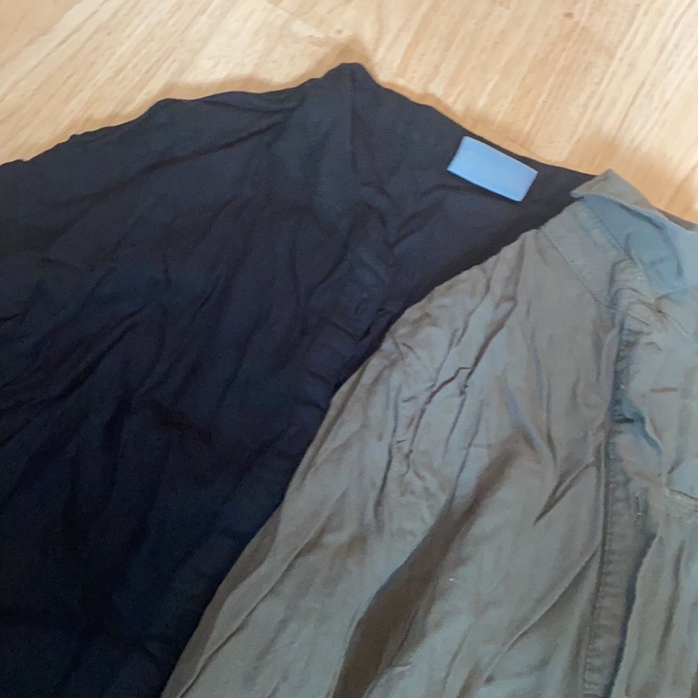 2 blouses - kaki & black